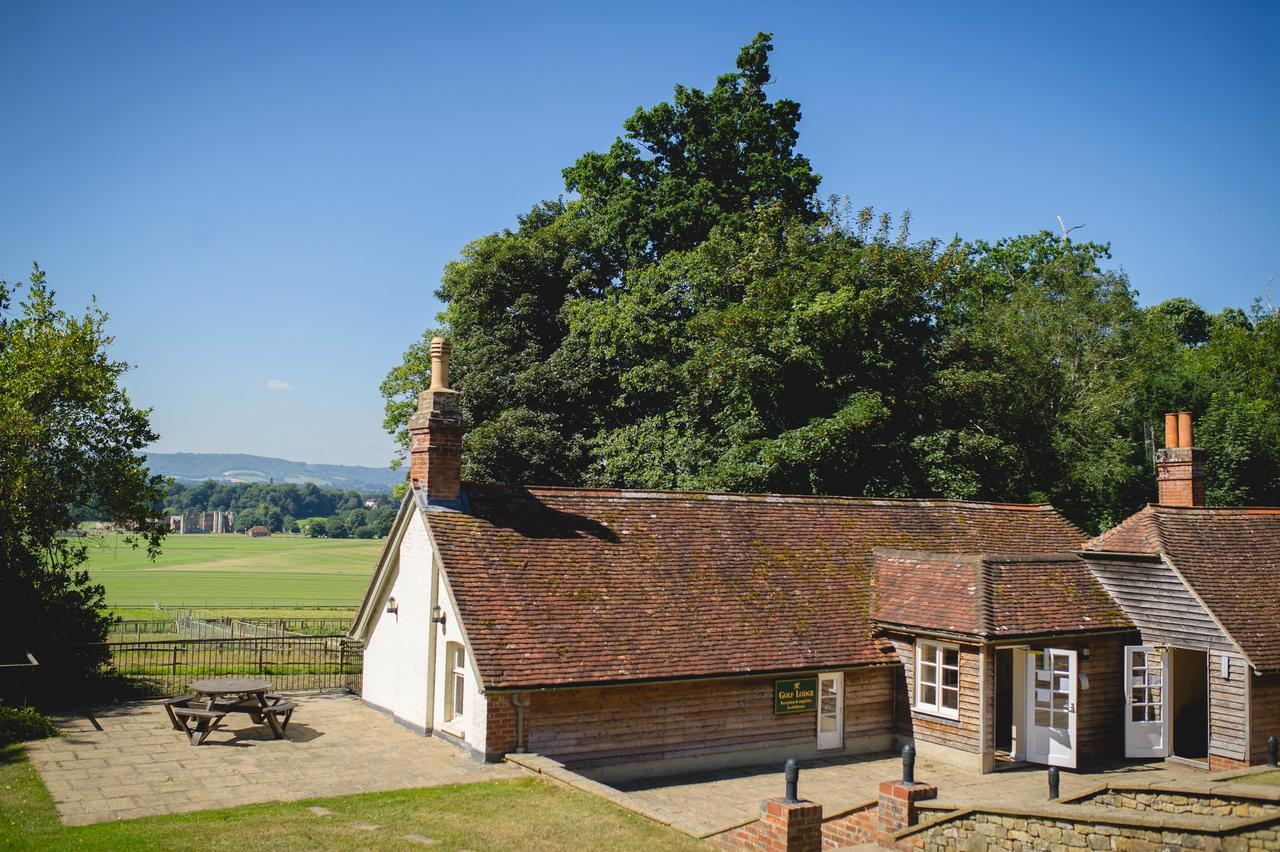 Cowdray Lodge ميد هيرست المظهر الخارجي الصورة